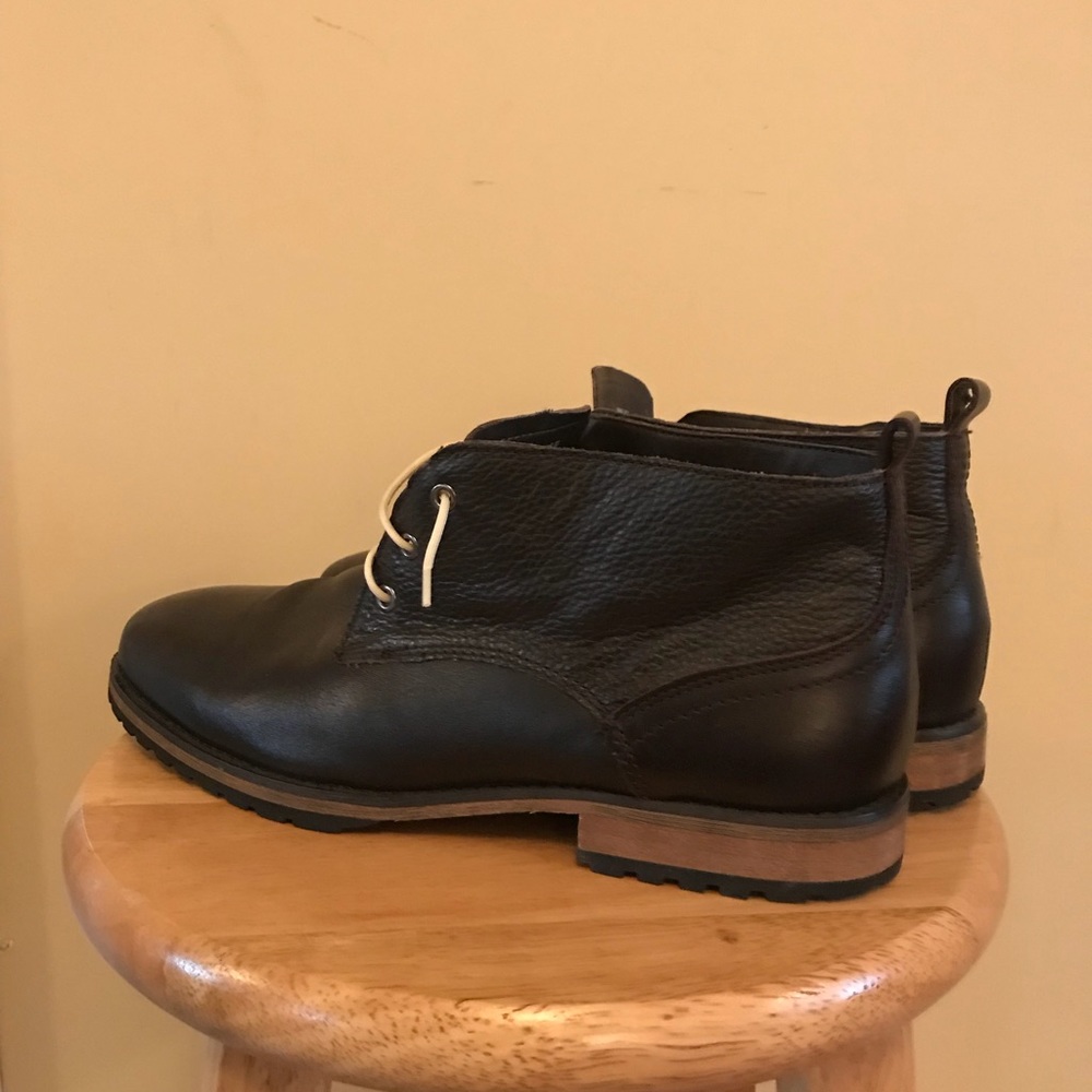 Andrew mark shoes